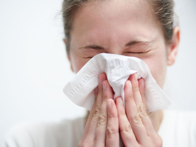 Nasenbluten: Heftiges Schnäuzen als Ursache
